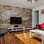 Coolis Sirul Livezii * Брашов