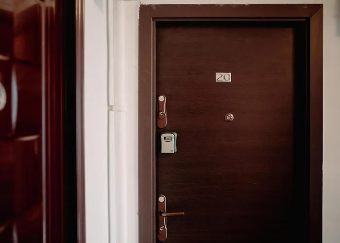 Coolis Sirul Livezii 아파트 *